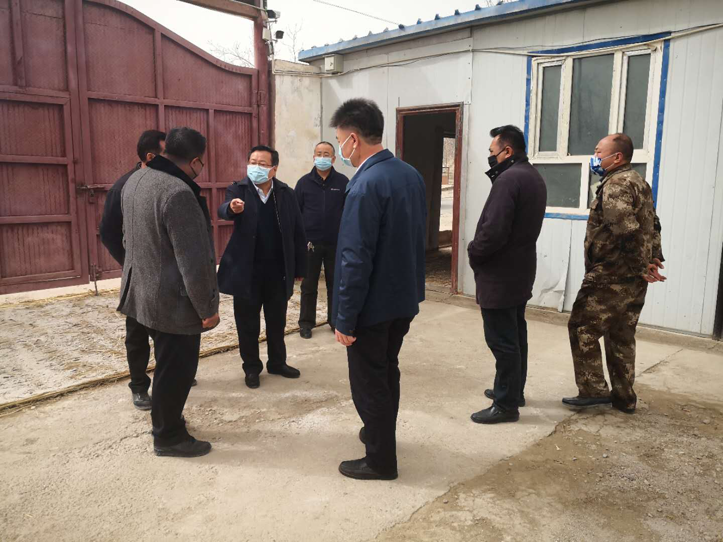 丁有明书记调研部署脱贫攻坚工作