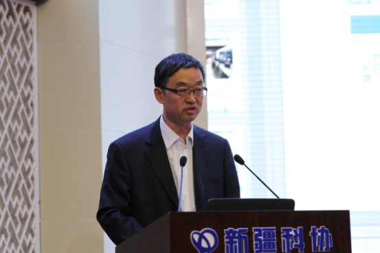 新疆发改委副主任程建军在启动仪式上讲话