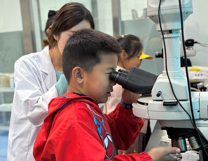 说明: 876f439e2eb8899d1f1f165a99ea26c2